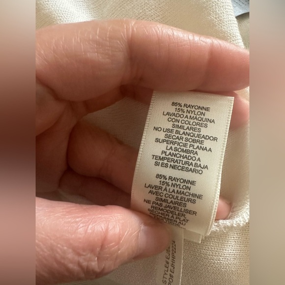 Elize J long bell sleeve white sweater size M - Picture 7 of 7